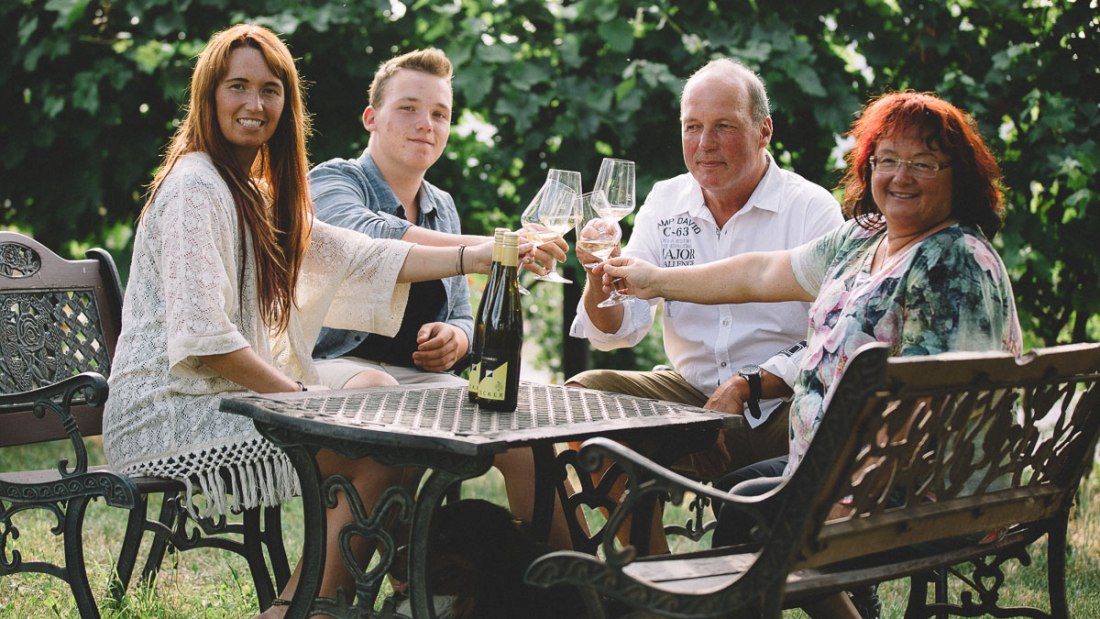Weingut Schittler & Becker_Familie, © Weingut Schittler & Becker Weingut Schittler & Becker_Familie, © Weingut Schittler & Becker