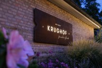 Weingut Krughof_Schild, © Weingut Krughof Weingut Krughof_Schild, © Weingut Krughof