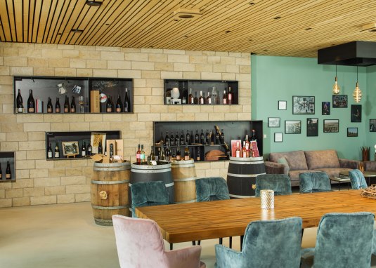 Vinothek im Weingut Braunewell © Carsten Costard Vinothek im Weingut Braunewell © Carsten Costard