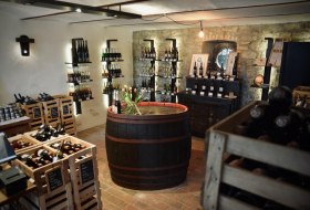 Vinothek im Weingut Wagner © Weingut Wagner Vinothek im Weingut Wagner © Weingut Wagner