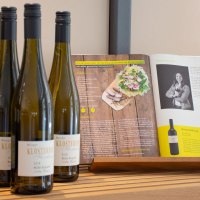 Vinothek Klosterhof - Wein und Kulinarik © Weingut Klosterhof Vinothek Klosterhof - Wein und Kulinarik © Weingut Klosterhof