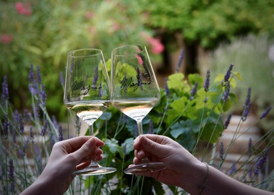 Straußwirtschaft im Weingut Wagner © Weingut Wagner Essenheim Straußwirtschaft im Weingut Wagner © Weingut Wagner Essenheim