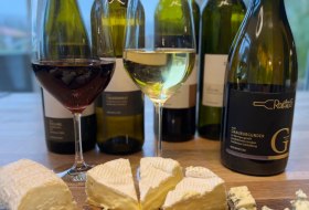 Käse Weinprobe Weingut Rollanderhof © Weingut Rollanderhof Käse Weinprobe Weingut Rollanderhof © Weingut Rollanderhof