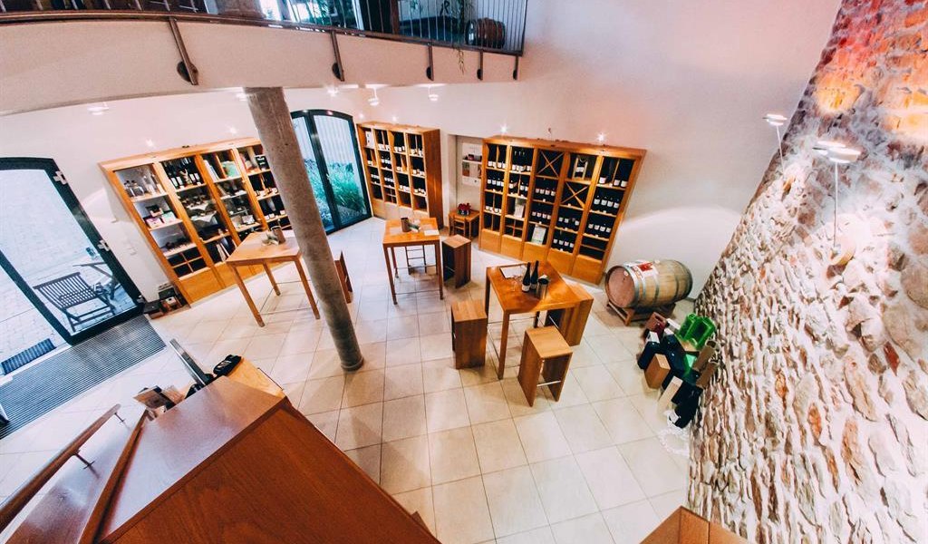 Vinothek Riffel, © Nils Weiler Vinothek Riffel, © Nils Weiler