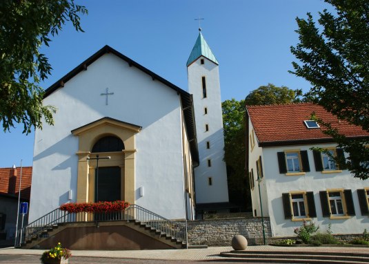 Kath. Kirche Wörrstadt © Tourismus GmbH "Im Herzen Rheinhessens" Kath. Kirche Wörrstadt © Tourismus GmbH "Im Herzen Rheinhessens"