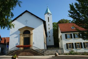 Kath. Kirche Wörrstadt © Tourismus GmbH "Im Herzen Rheinhessens" Kath. Kirche Wörrstadt © Tourismus GmbH "Im Herzen Rheinhessens"