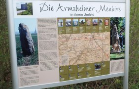 Tafel Platz der Menhire Tafel Platz der Menhire