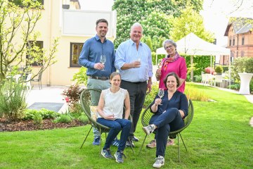 Familie Erbeldinger, © Weingut Familie Erbeldinger Familie Erbeldinger, © Weingut Familie Erbeldinger