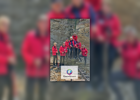 Burgunderturm und R&ouml;mergr&auml;ber &copy; Rheinhessen Walker