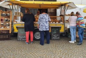 Saulheimer Wochenmarkt &copy; Waltraud Zorn, Mario Dechent