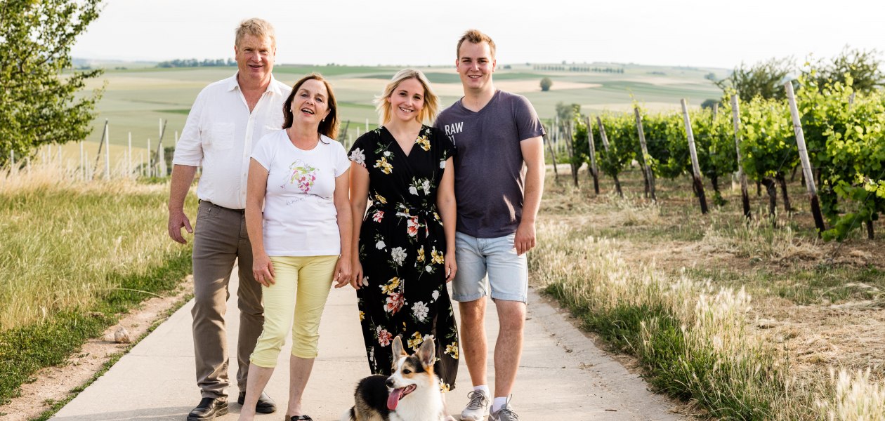 2019 Weinhaus_Kissel, &copy; Lila Pictures