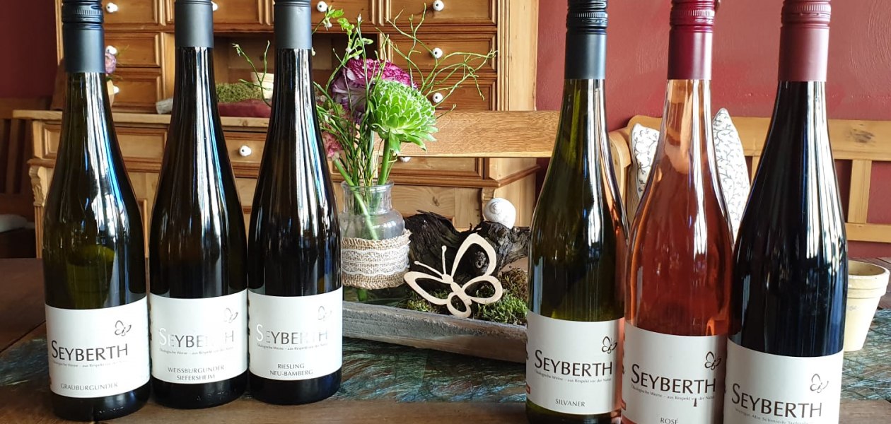 Weingut Seyberth_Weinflaschen, &copy; Weingut Seyberth