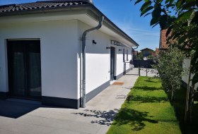 Ferienwohnung Haus Artus Au&szlig;enansicht