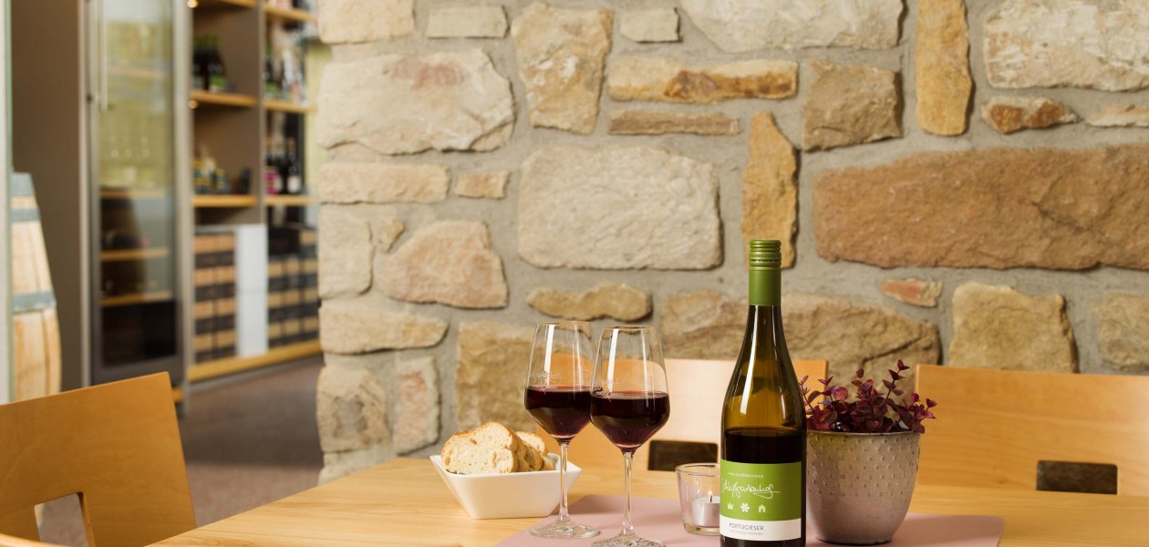 schlossgartenhof-tisch