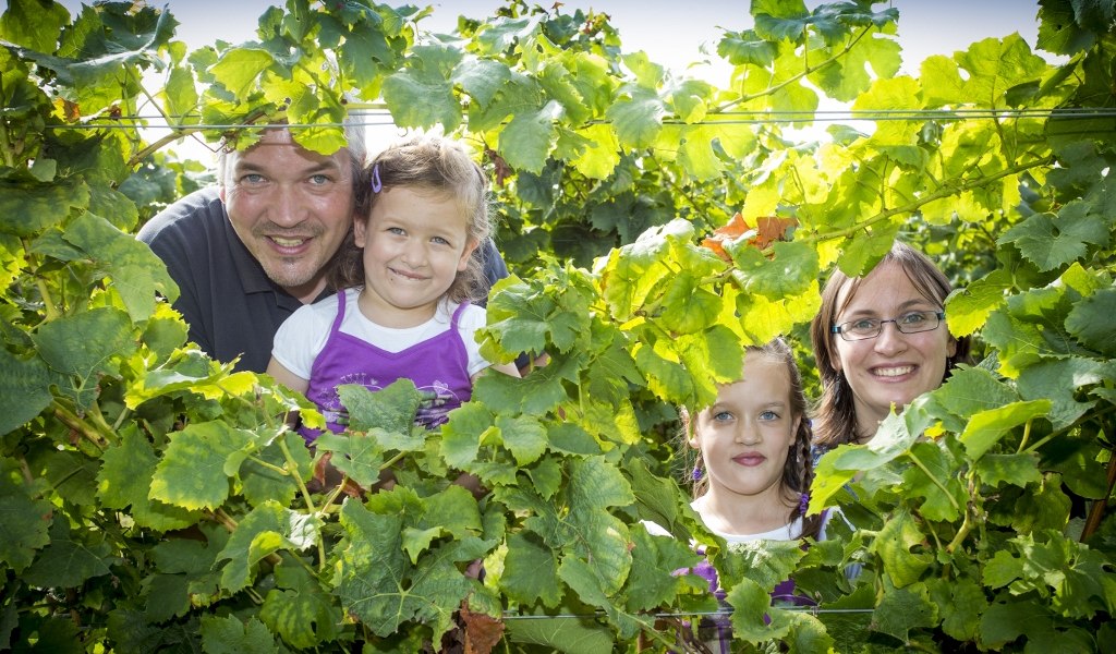 Weingut Helmut Best_Familie, &copy; Weingut Helmut Best