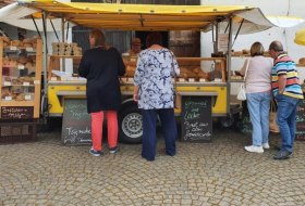 Saulheimer Wochenmarkt © Waltraud Zorn, Mario Dechent