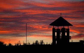 Ensheimer Turm Abenddämmerung © Samuel Henrich