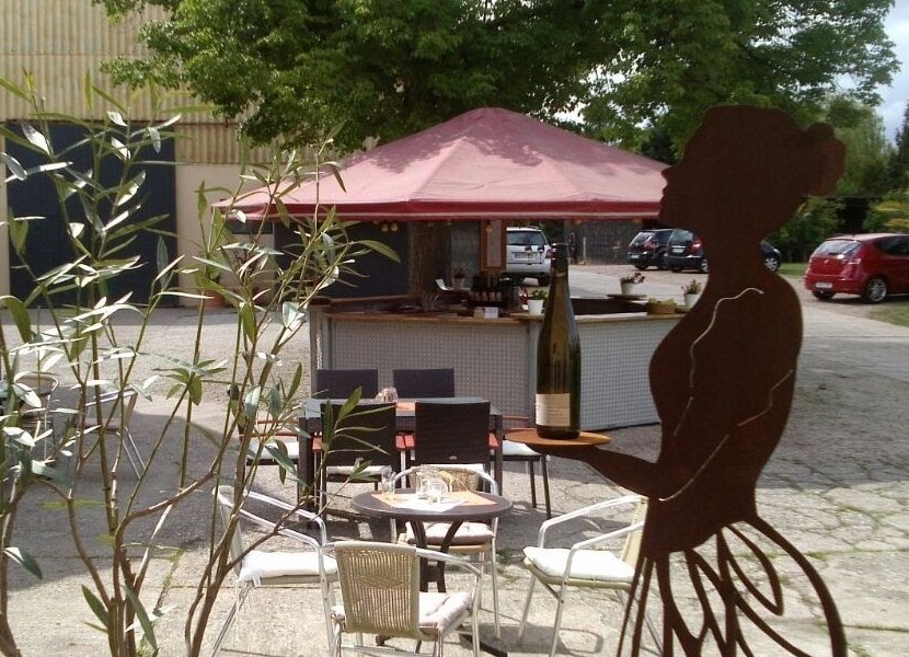 Weingut Philipp Schnabel_Weinschirm, &copy; Weingut Philipp Schnabel