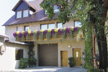 Weingut Escher_Haus, &copy; Weingut Escher
