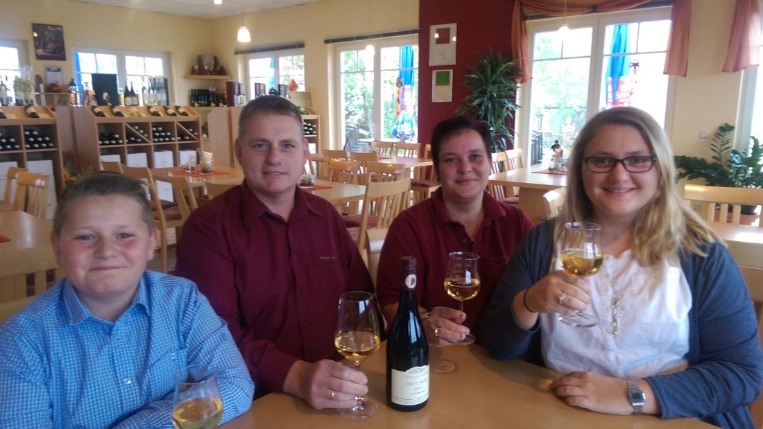 Weingut Schott_Familie, &copy; Weingut Schott