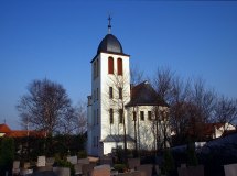 kath-kirche-gau-weinheim &copy; Gottschlich