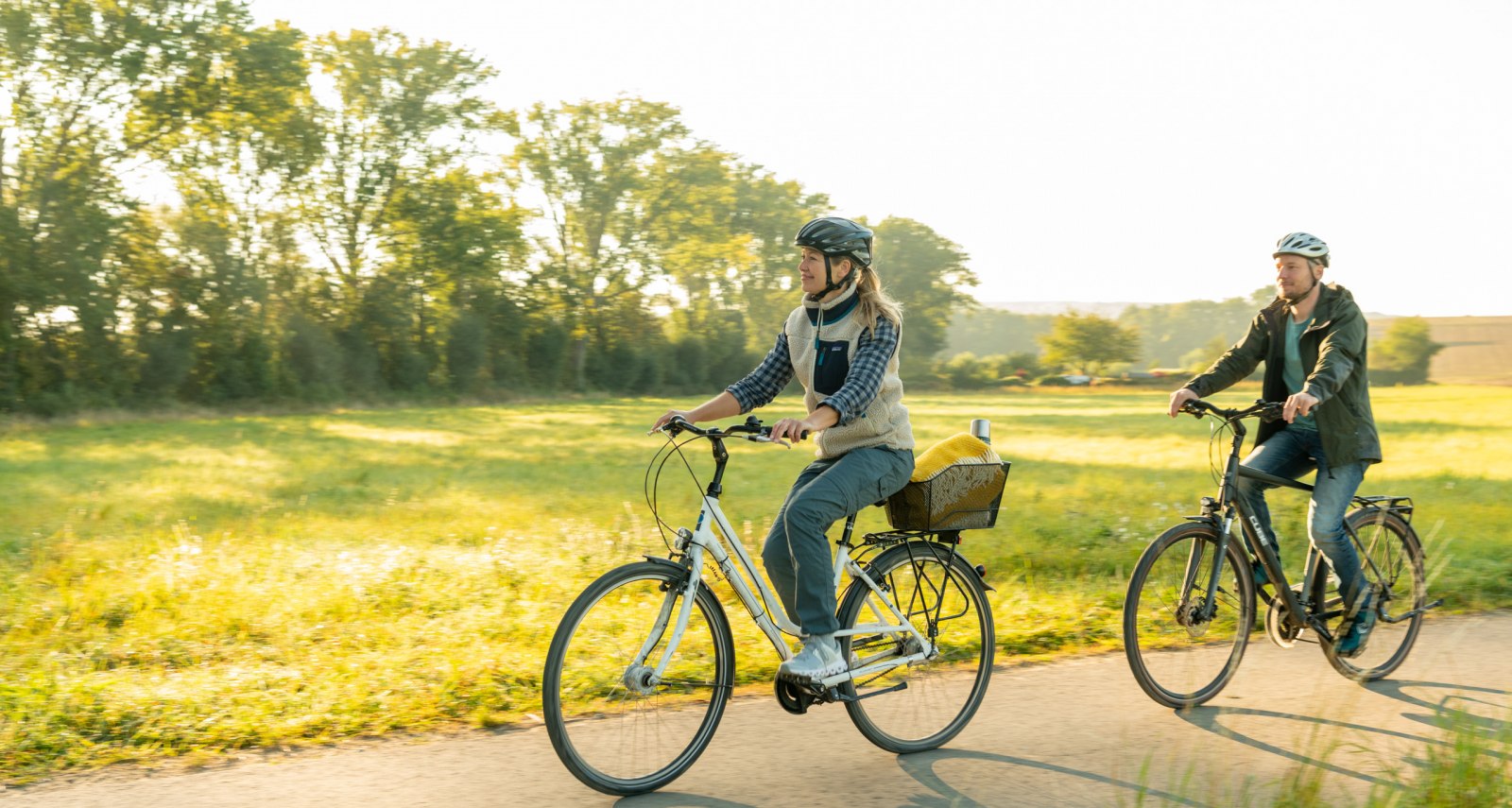 E-Bike fahren, © © Rheinhessen-Touristik GmbH, Foto: Dominik Ketz