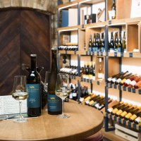 Weingut Posthof Doll&Göth Vinothek © Carsten Costard