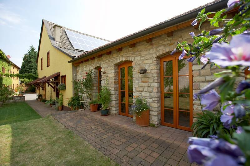 Weingut Julian Wolf_Hof, &copy; Weingut Julian Wolf