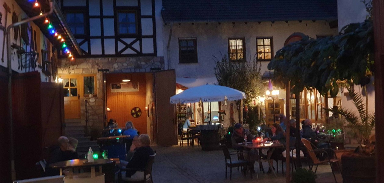 Weingut Ullmer_Innenhof, &copy; Weingut Ullmer
