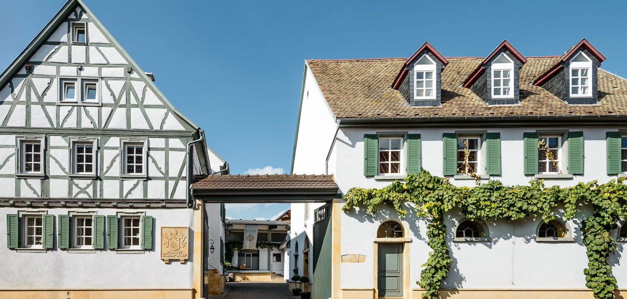 Weingut K&ouml;ster-Wolf_Geb&auml;ude, &copy; Weingut K&ouml;ster-Wolf