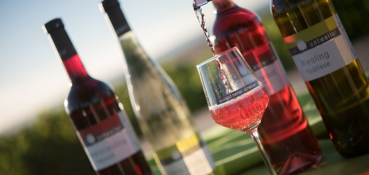 Weingut Antweiler_Flaschen, &copy; Weingut Antweiler