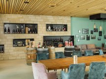 Vinothek im Weingut Braunewell &copy; Carsten Costard