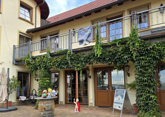 Asterix &Obelix &copy; Weingut Diehl Blees