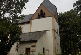 Kath. Kirche St. Wigbert © Heiko Schmittbetz, Schornsheim