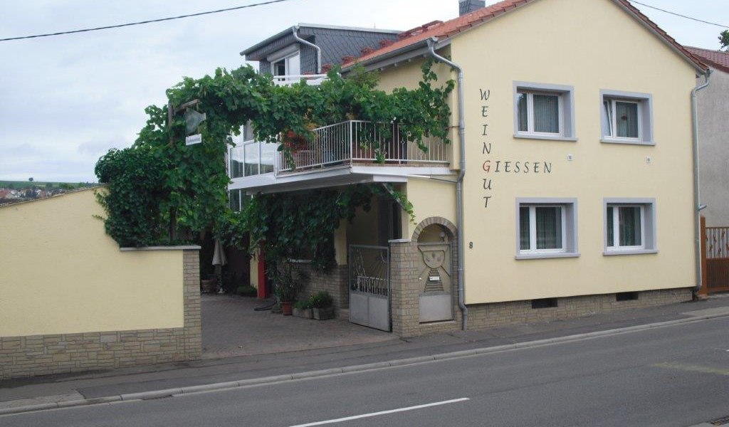 Weingut Gie&szlig;en_Geb&auml;ude, &copy; Weingut Gie&szlig;en